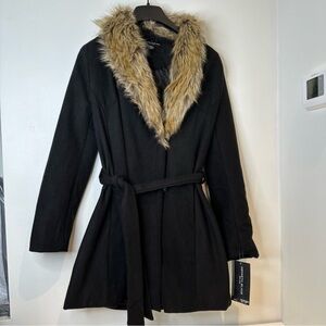 BNWT Kenneth Blake New York faux Fur collar Belted Coat
